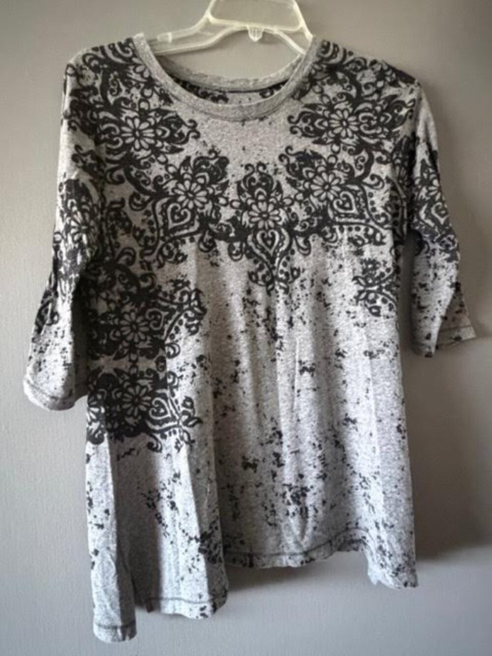 Peruvian gray and black floral tunic